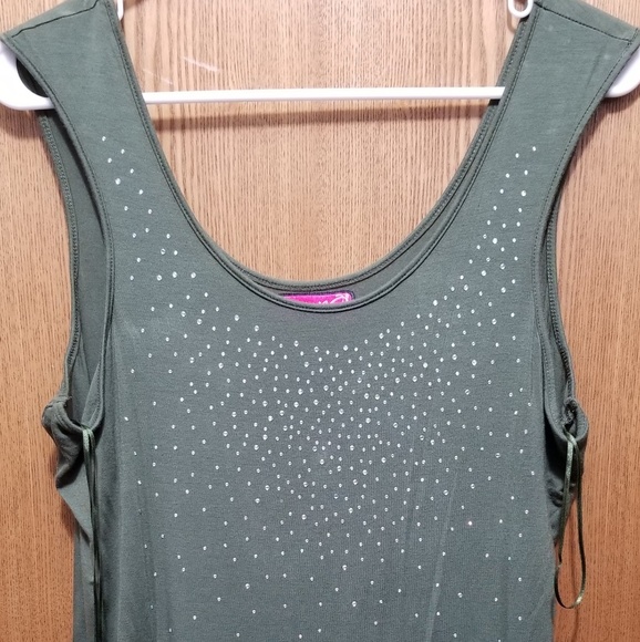 💎 Jeweled Tank - Picture 2 of 4
